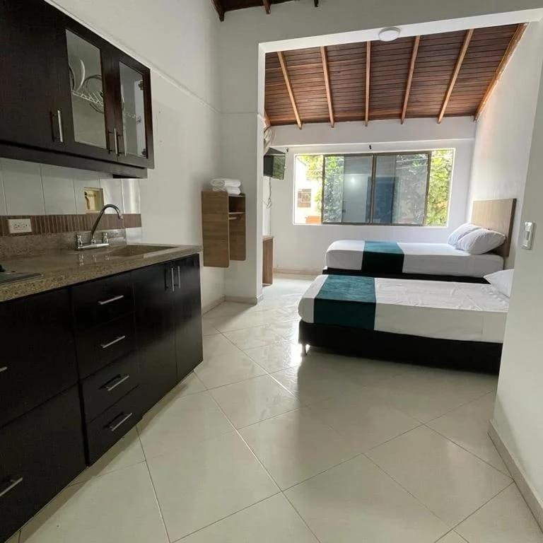 מדיין Hotel Sie7E Express מראה חיצוני תמונה